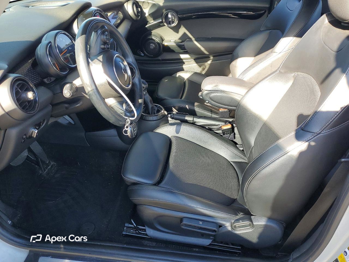 MINI Cooper 2016