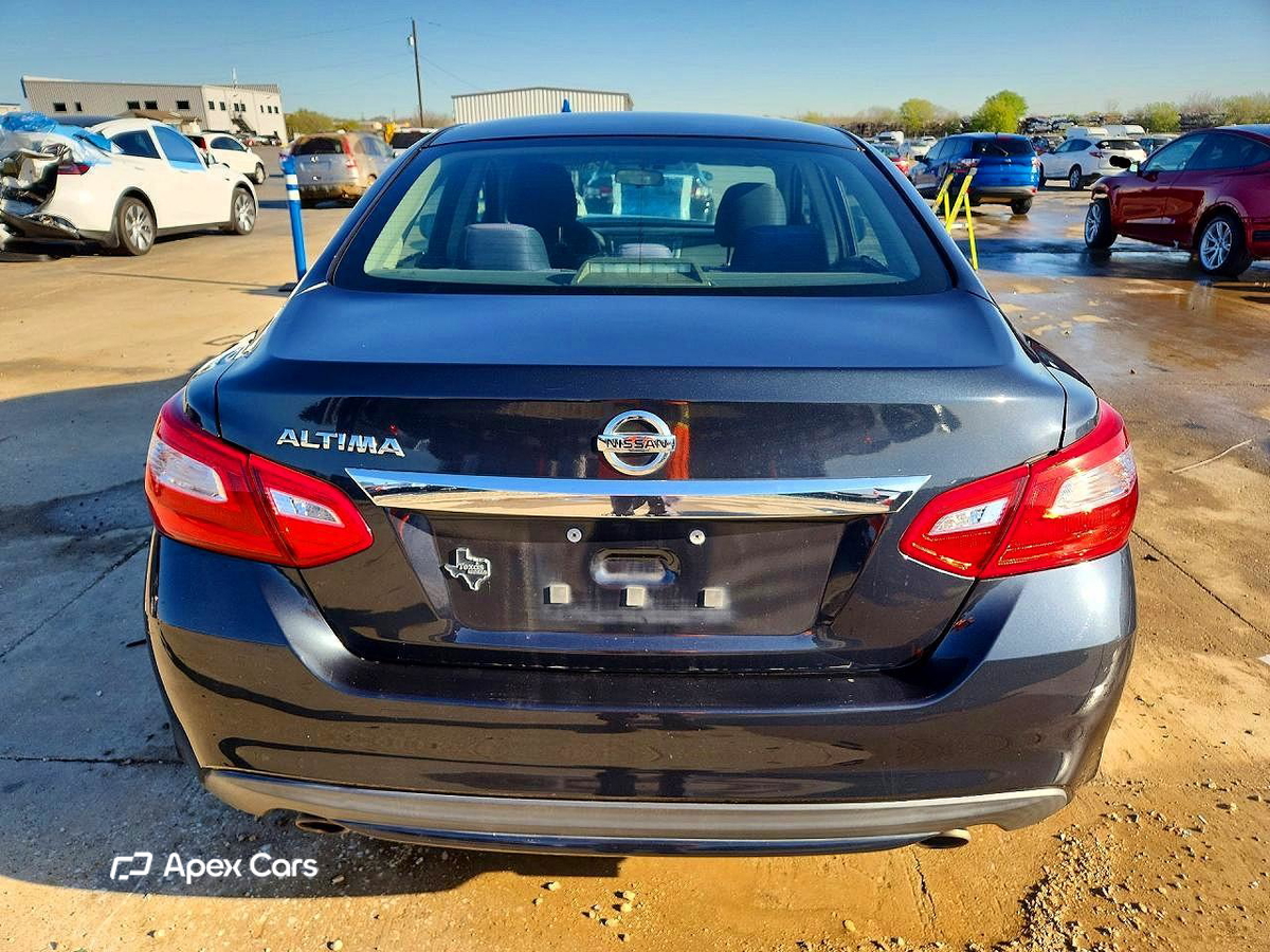 Nissan Altima 2017