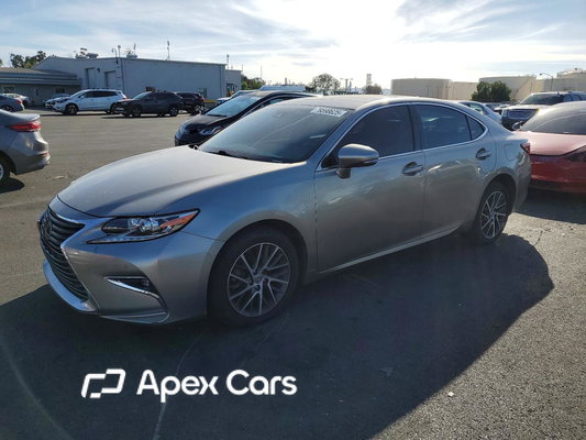 Lexus ES 2017 - Image 1 of 5