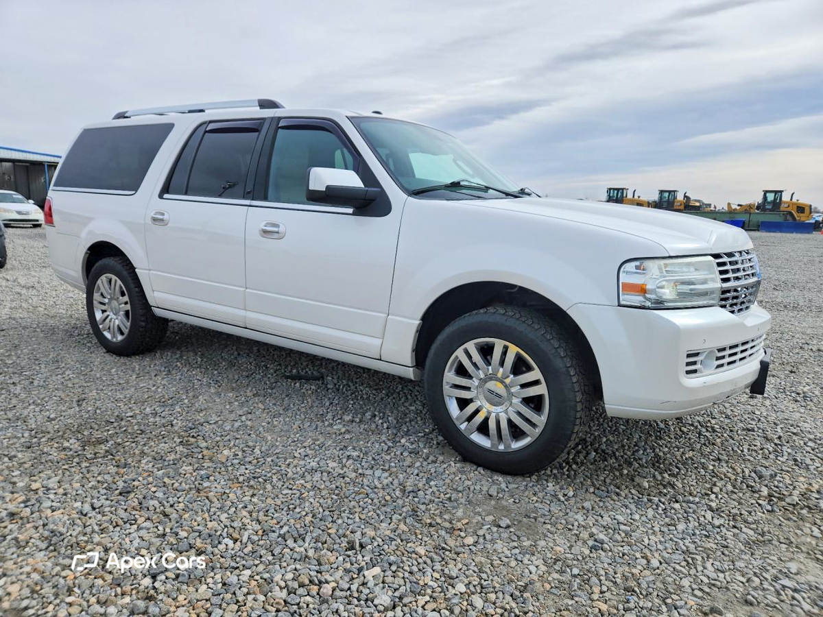 Lincoln Navigator 2012
