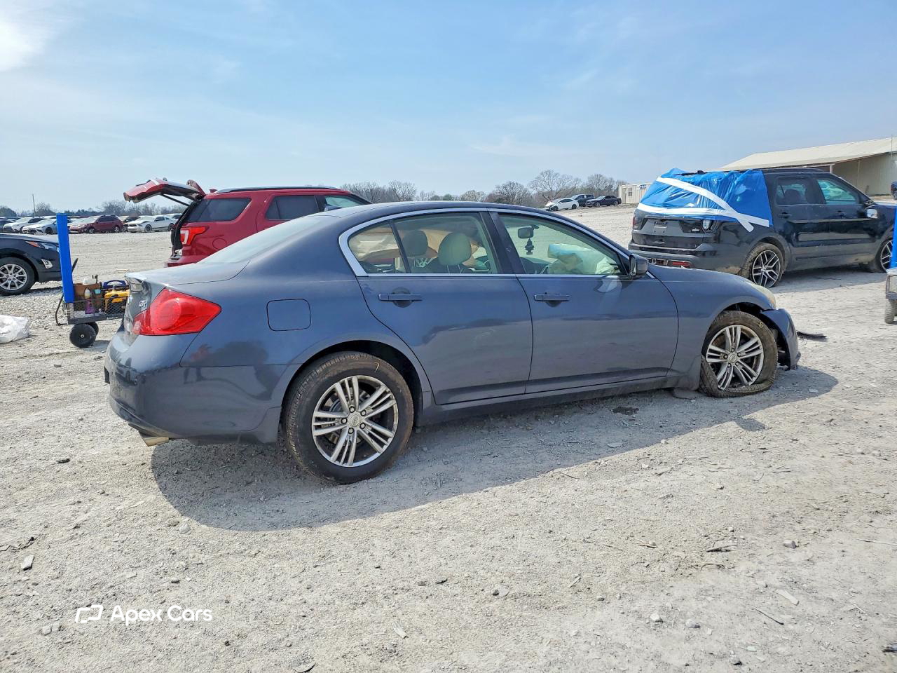 Infiniti G 2012