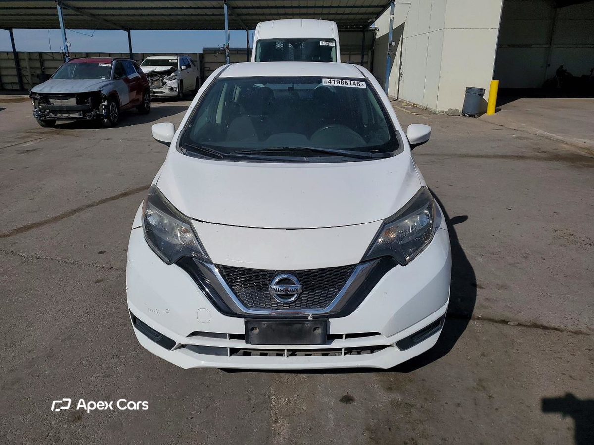 Nissan Versa 2018