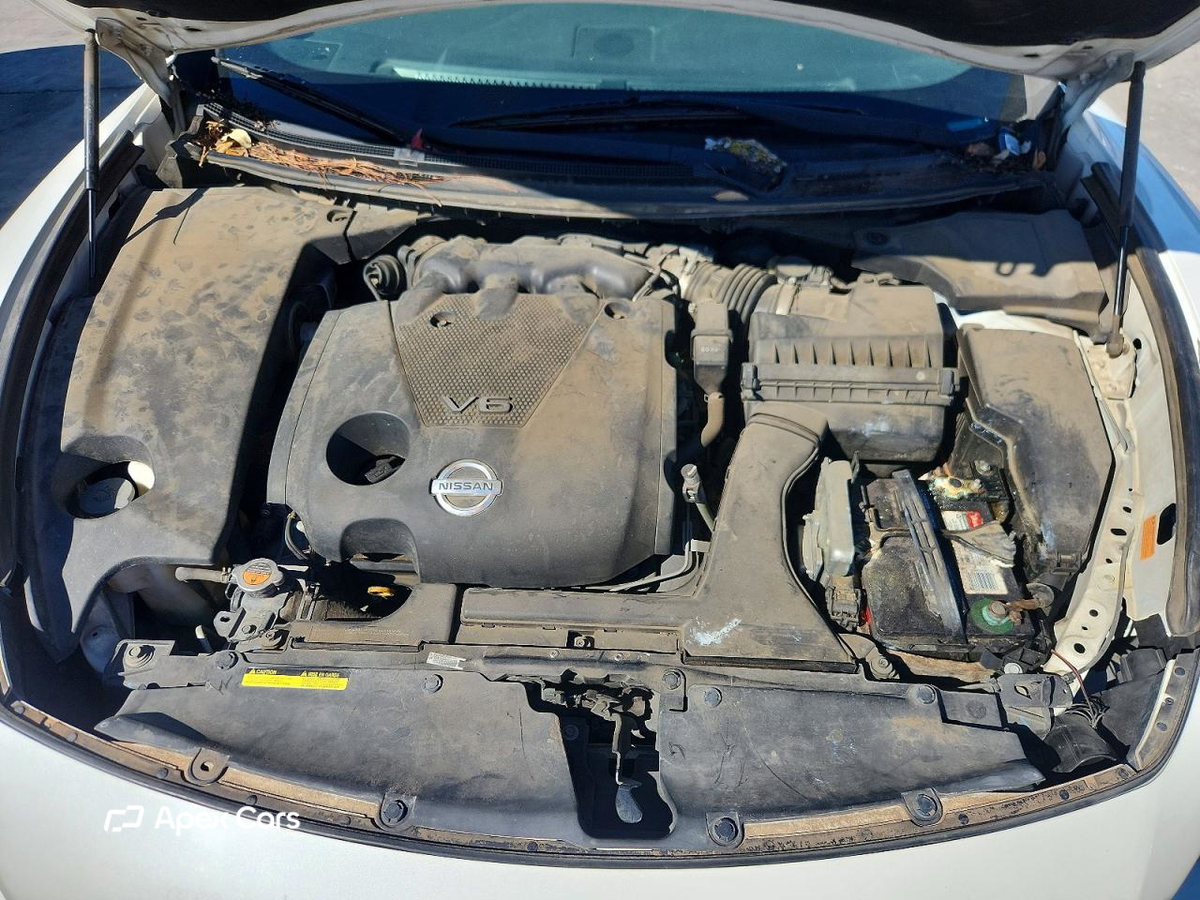 Nissan Maxima 2014
