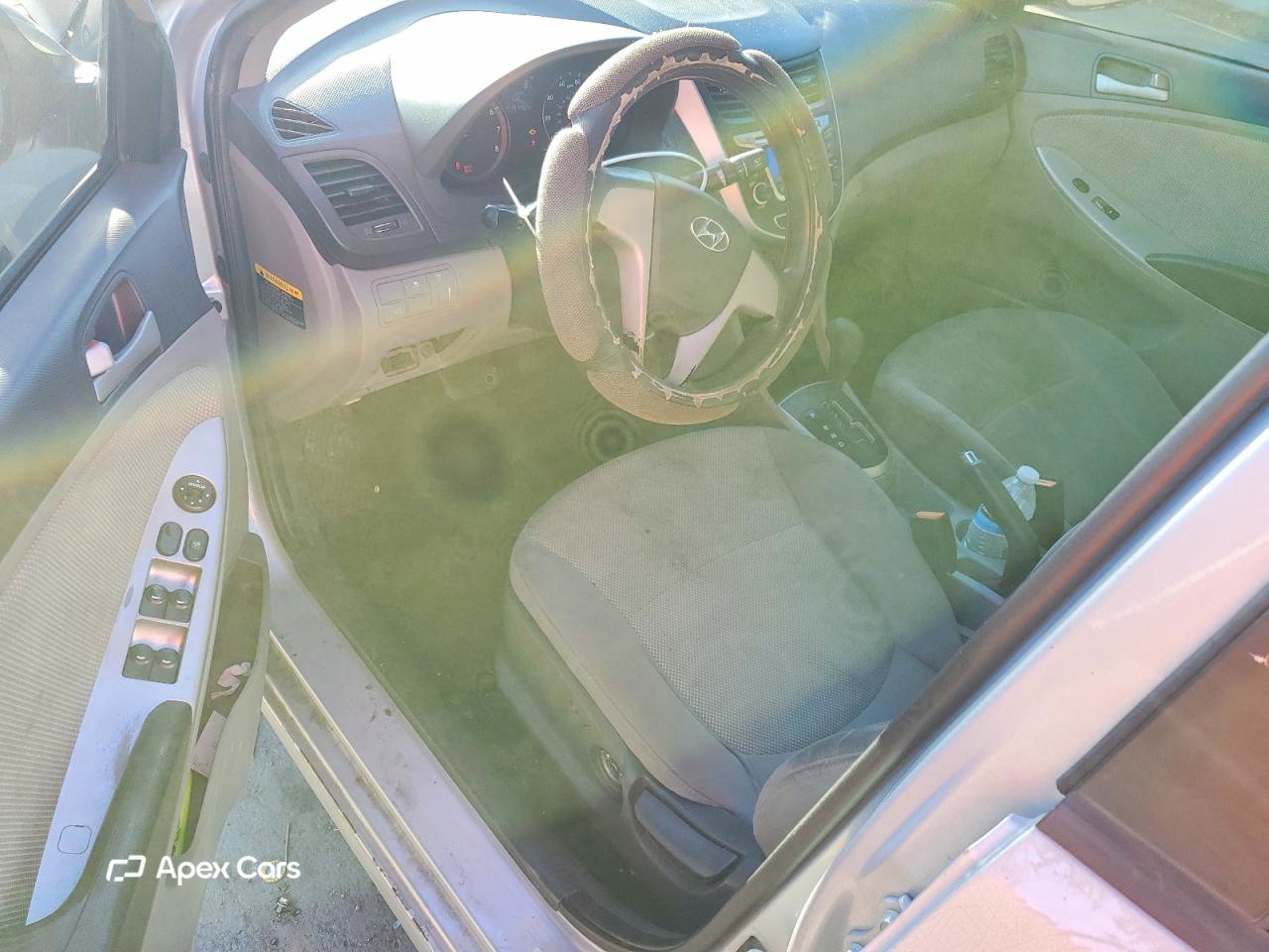 Hyundai Accent 2014
