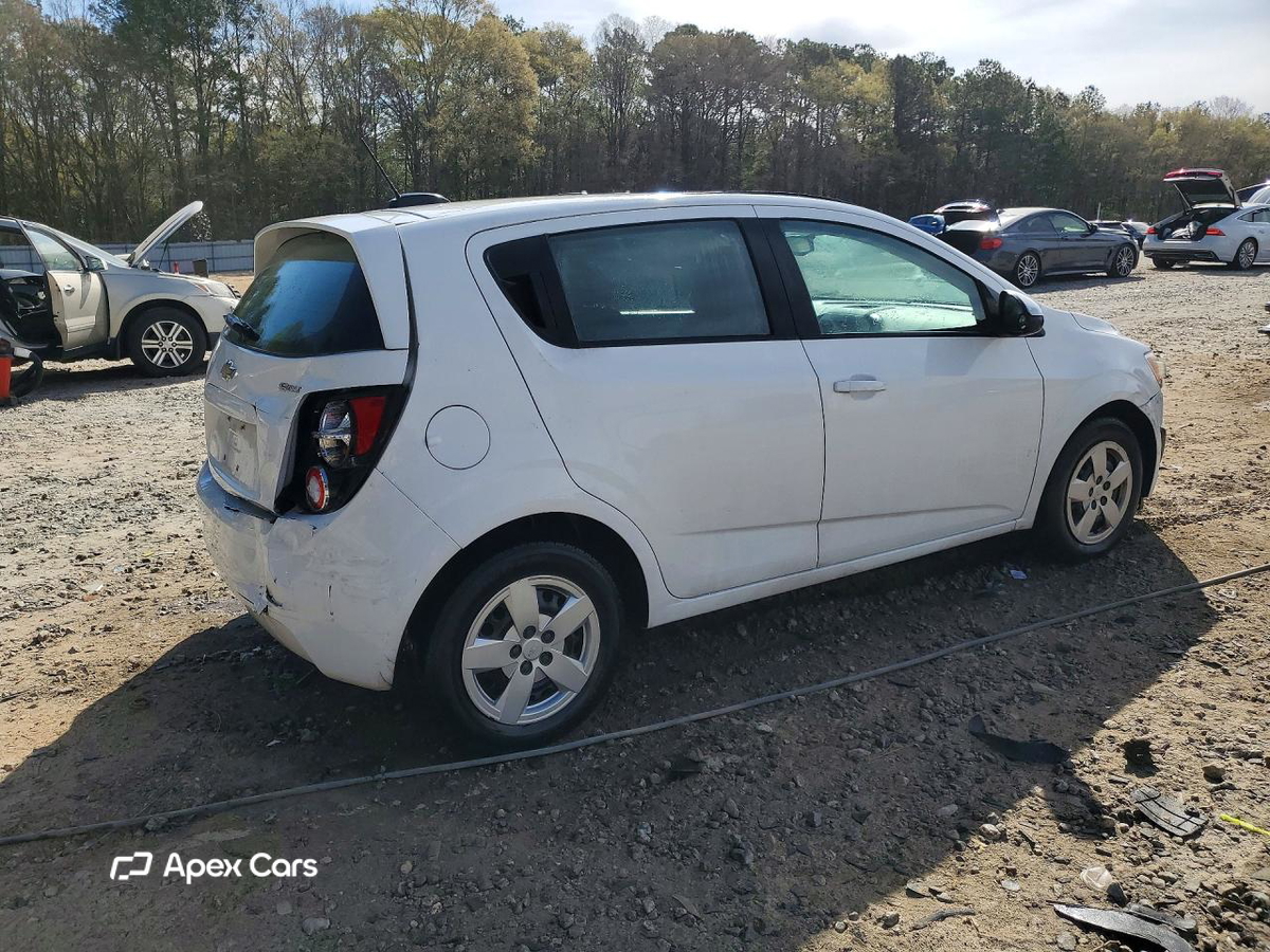 Chevrolet Sonic 2016