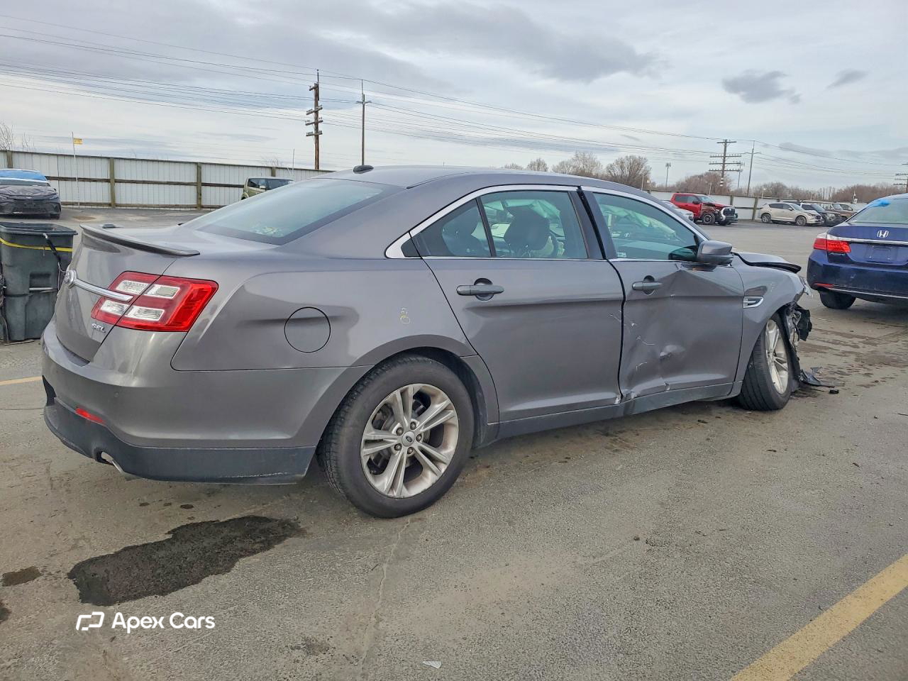 Ford Taurus 2013