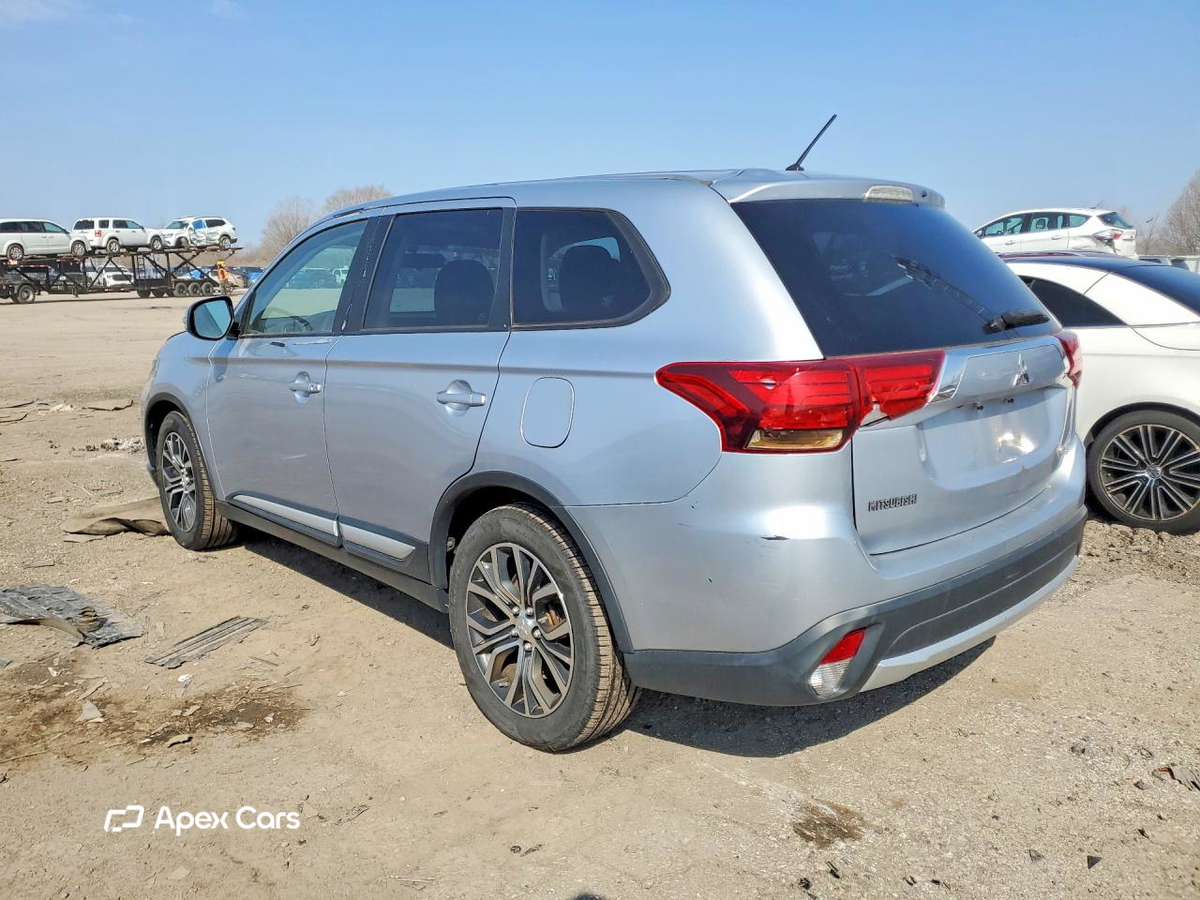 Mitsubishi Outlander 2016