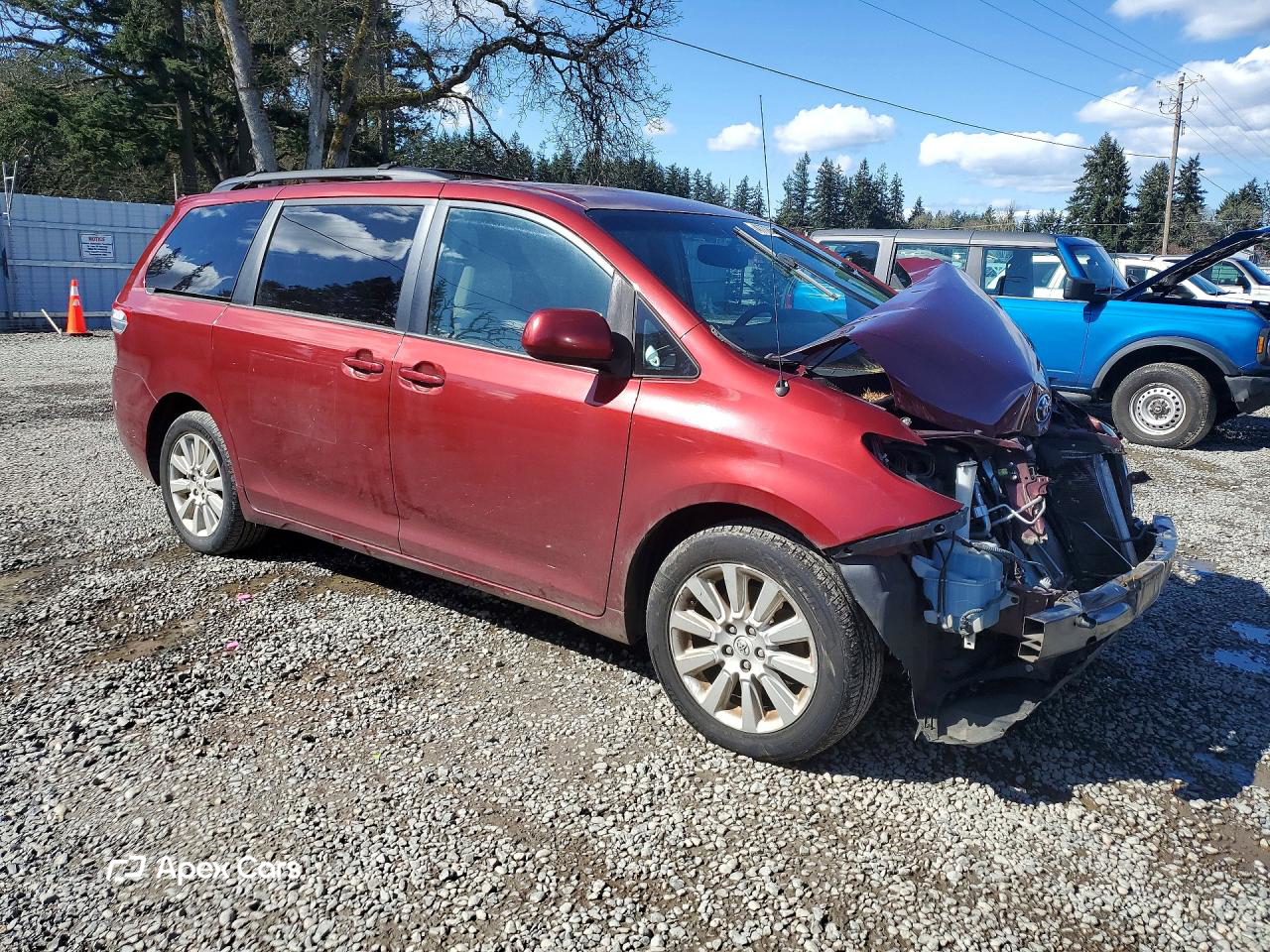 Toyota Sienna 2012