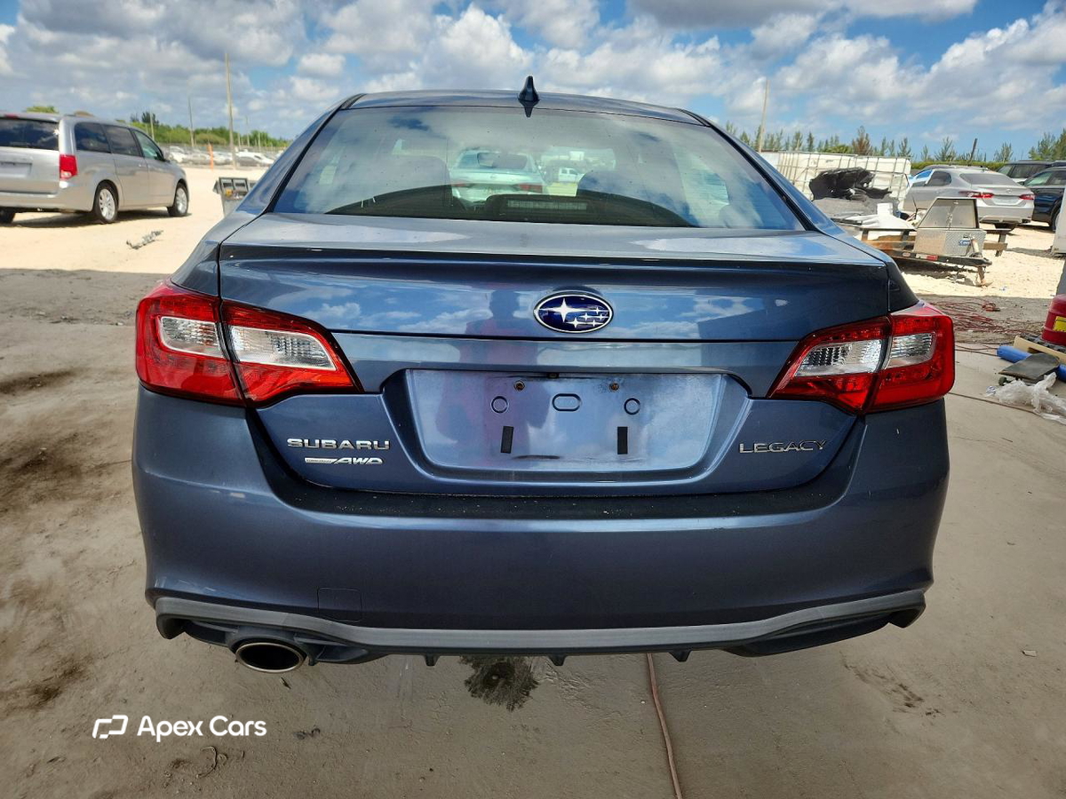 Subaru Legacy 2018