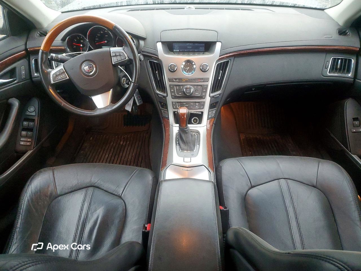 Cadillac CTS 2011