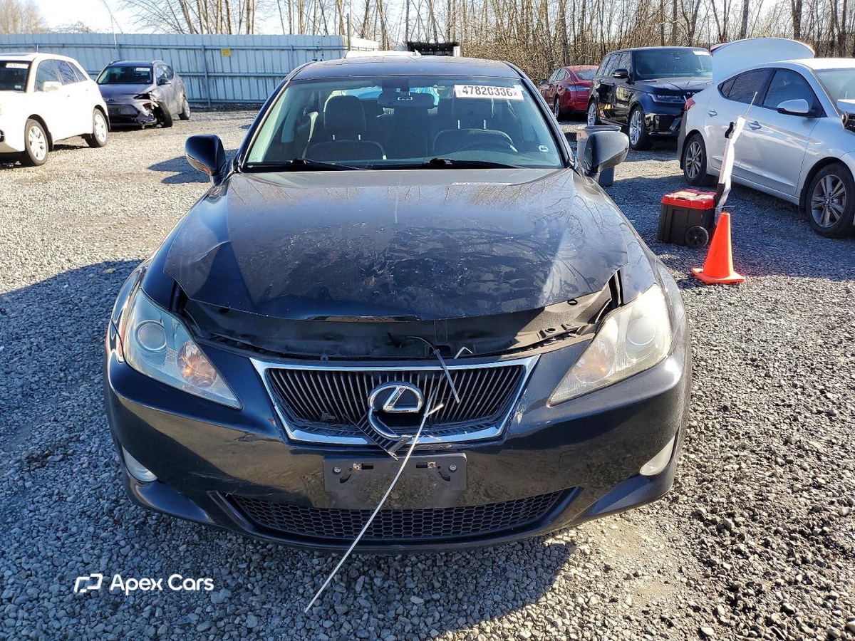 Lexus IS 2006