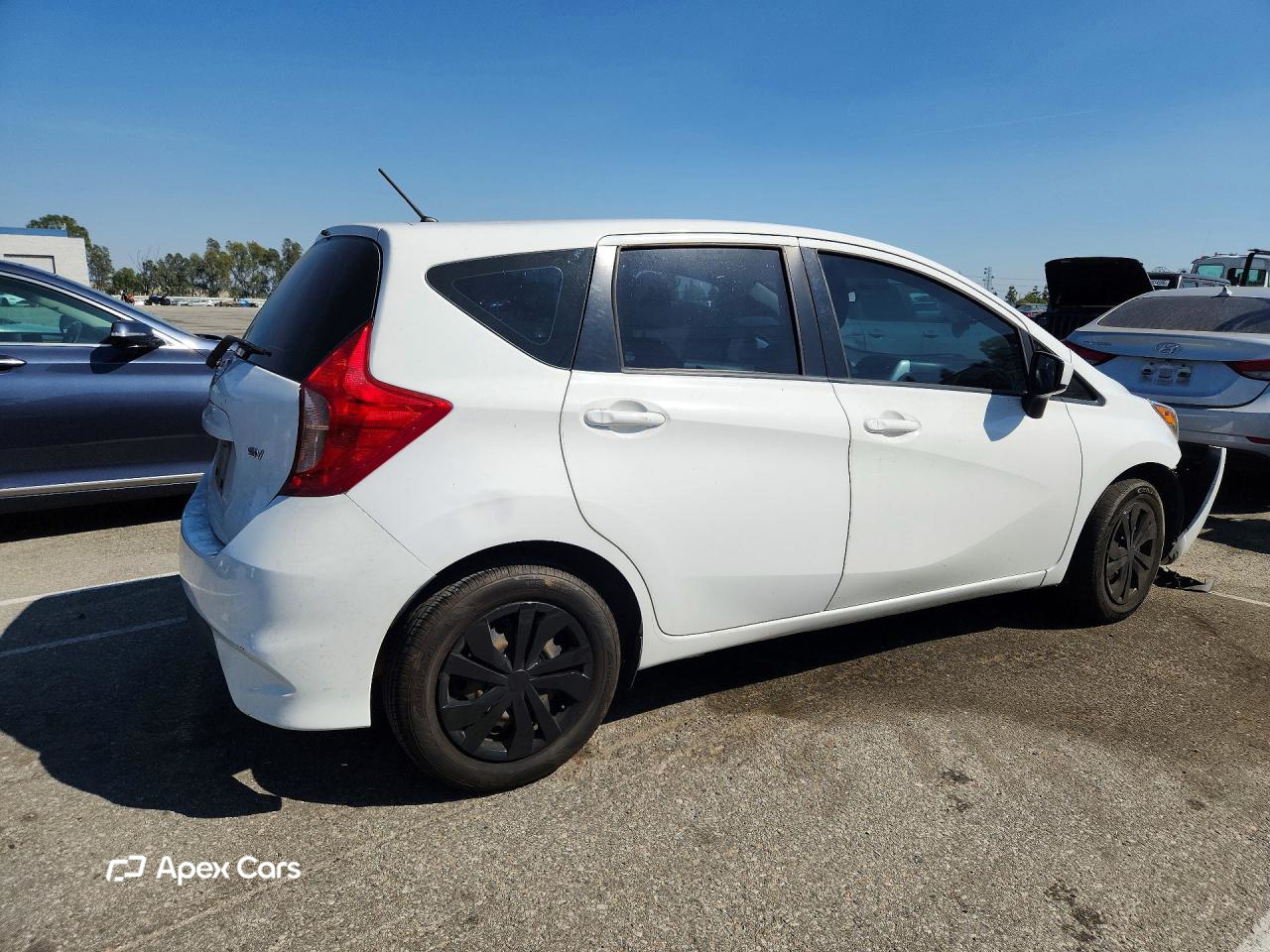 Nissan Versa 2019