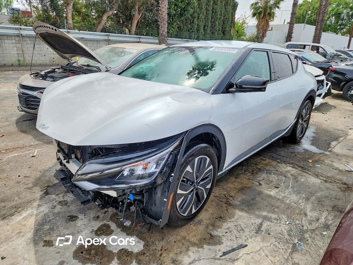 2024 Kia EV6 - Image 1 of 5