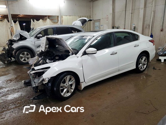 Nissan Altima 2015 - Image 1 of 14