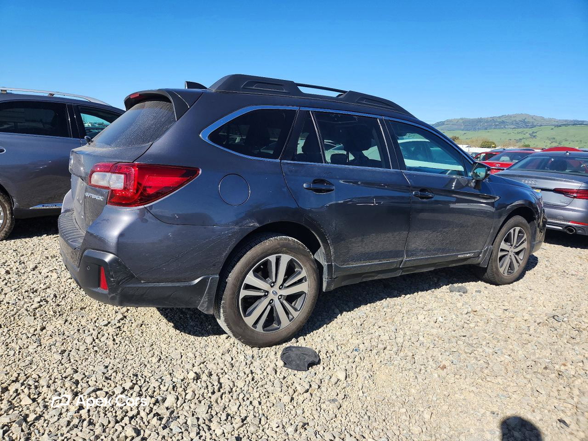 Subaru Outback 2018
