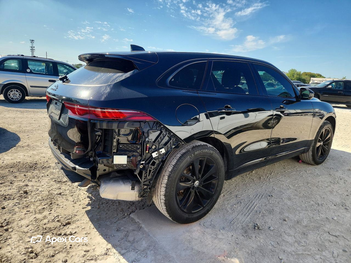 Jaguar F-Pace 2024