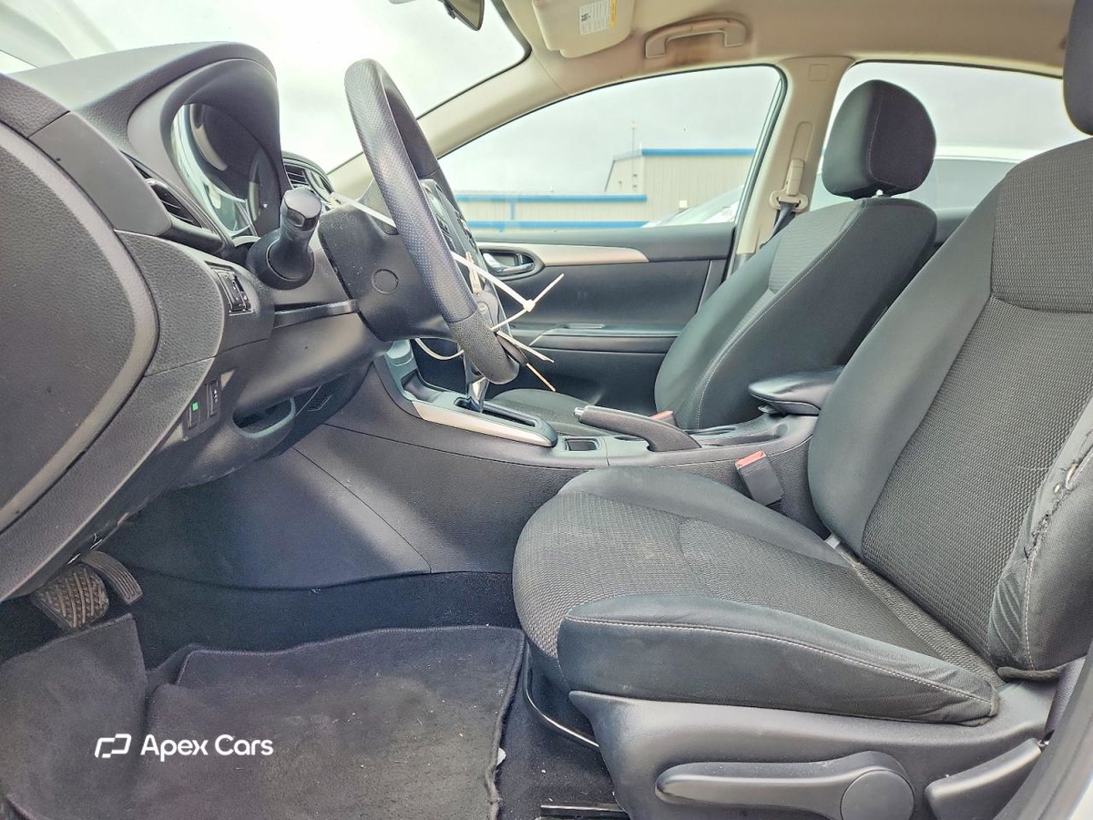 Nissan Sentra 2019