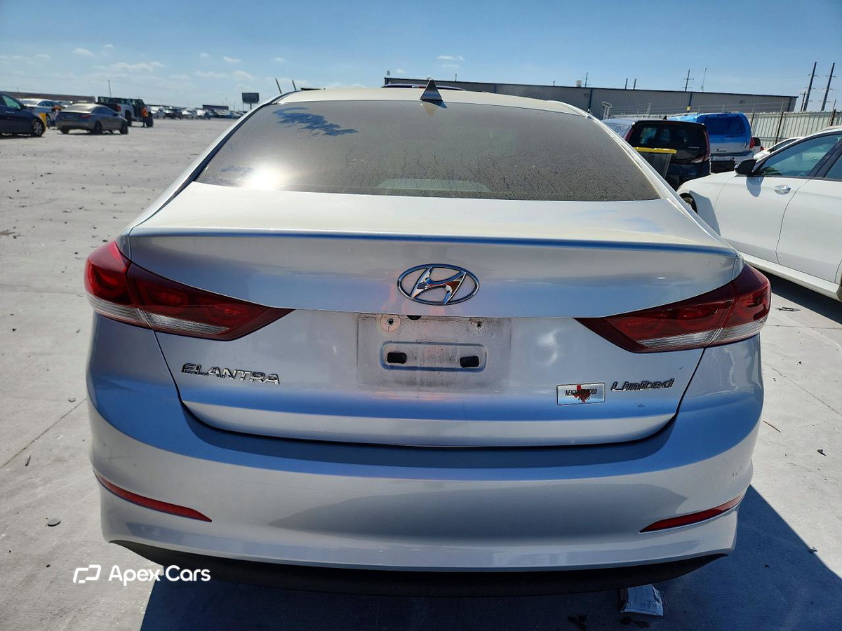 Hyundai Elantra 2018