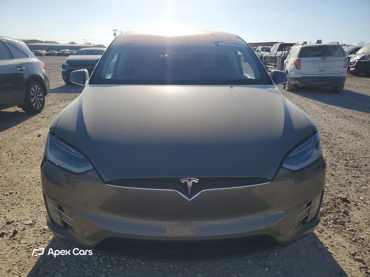 Tesla Model X 2016