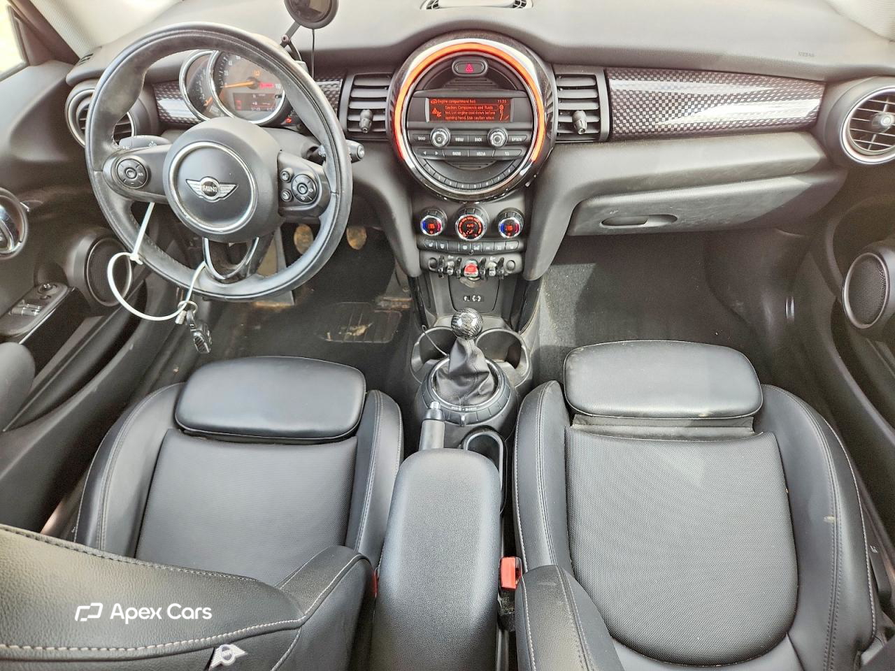 MINI Cooper 2015