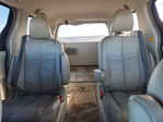 Toyota Sienna 2011