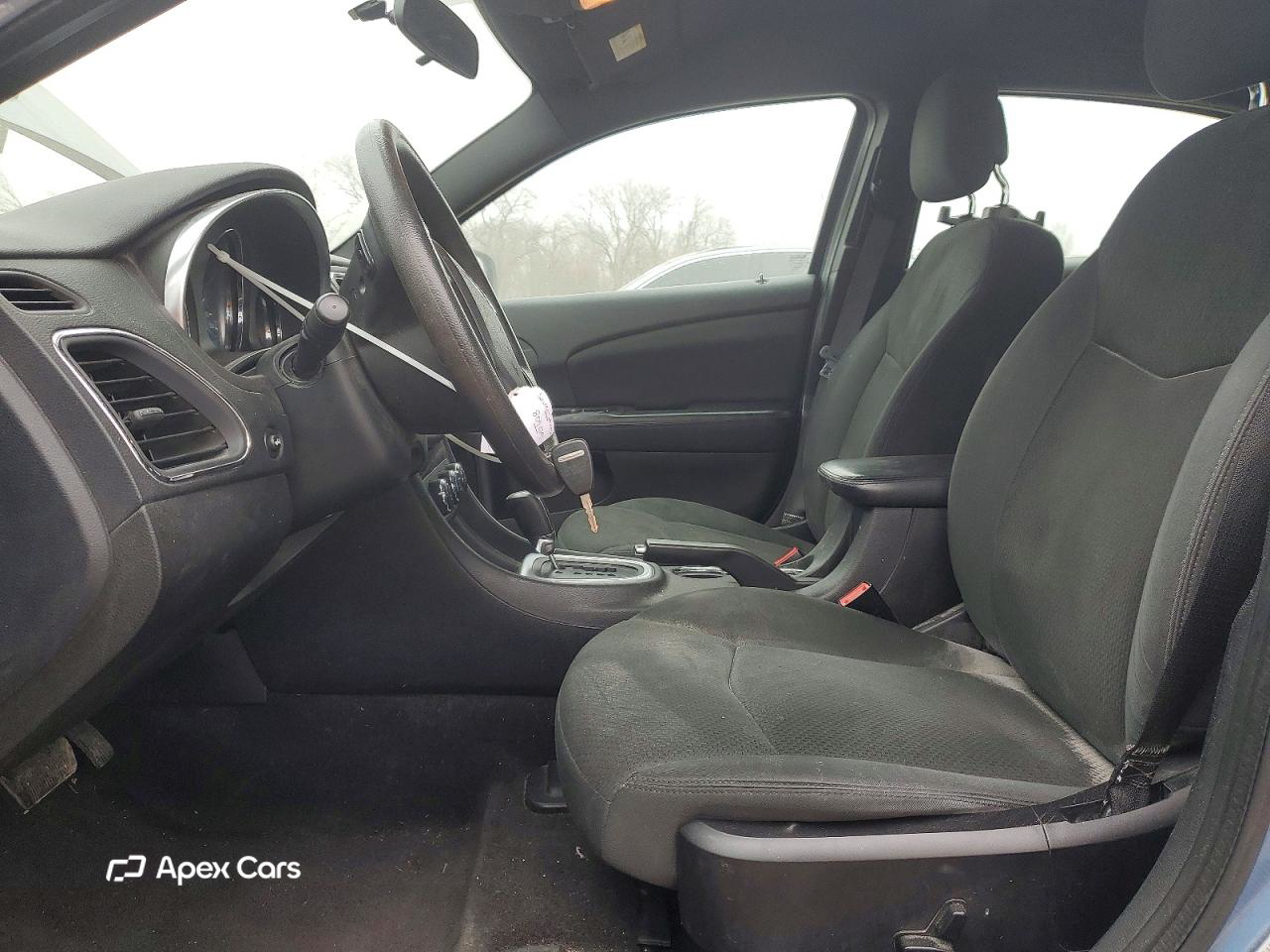 Chrysler 200 2011