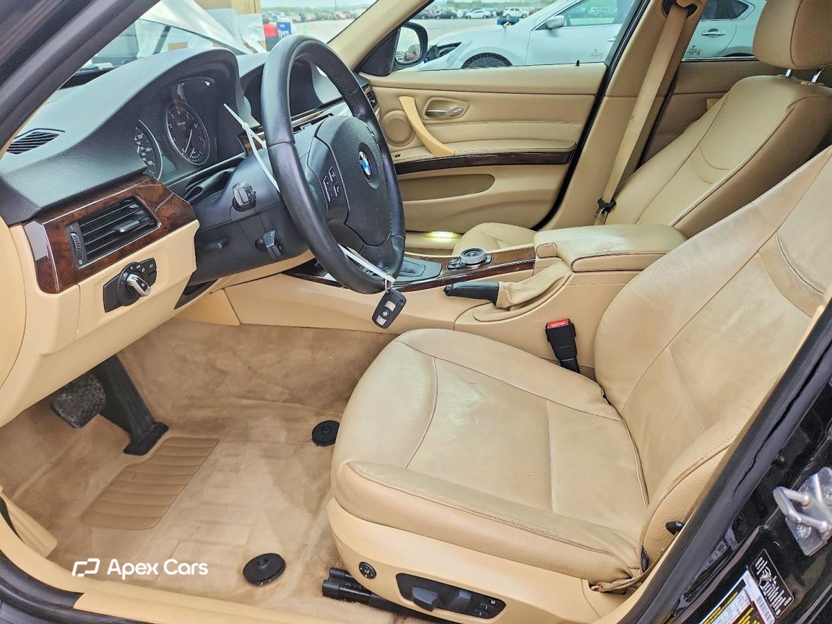 BMW Series 3 2012