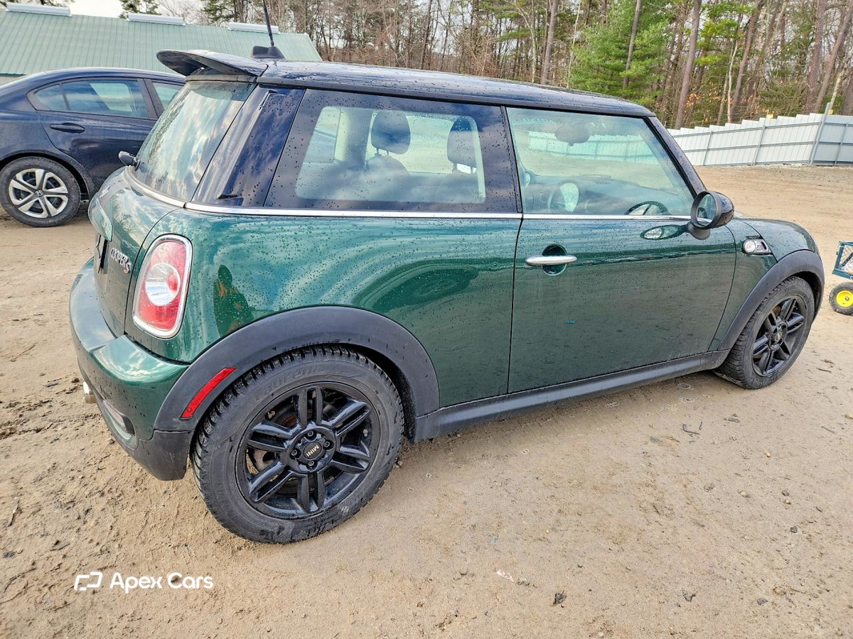 MINI Cooper 2013