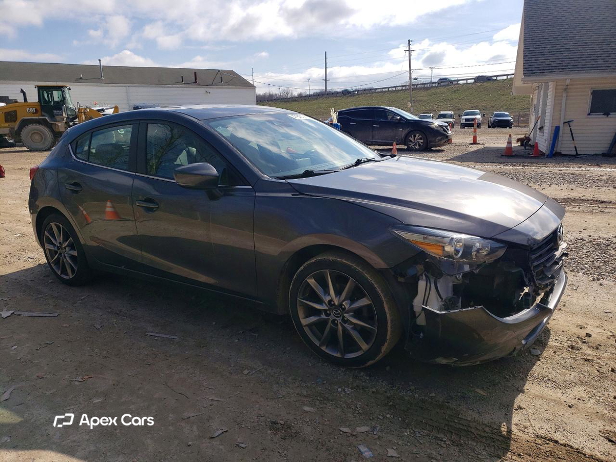 Mazda 3 2018