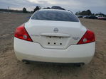Nissan Altima 2010