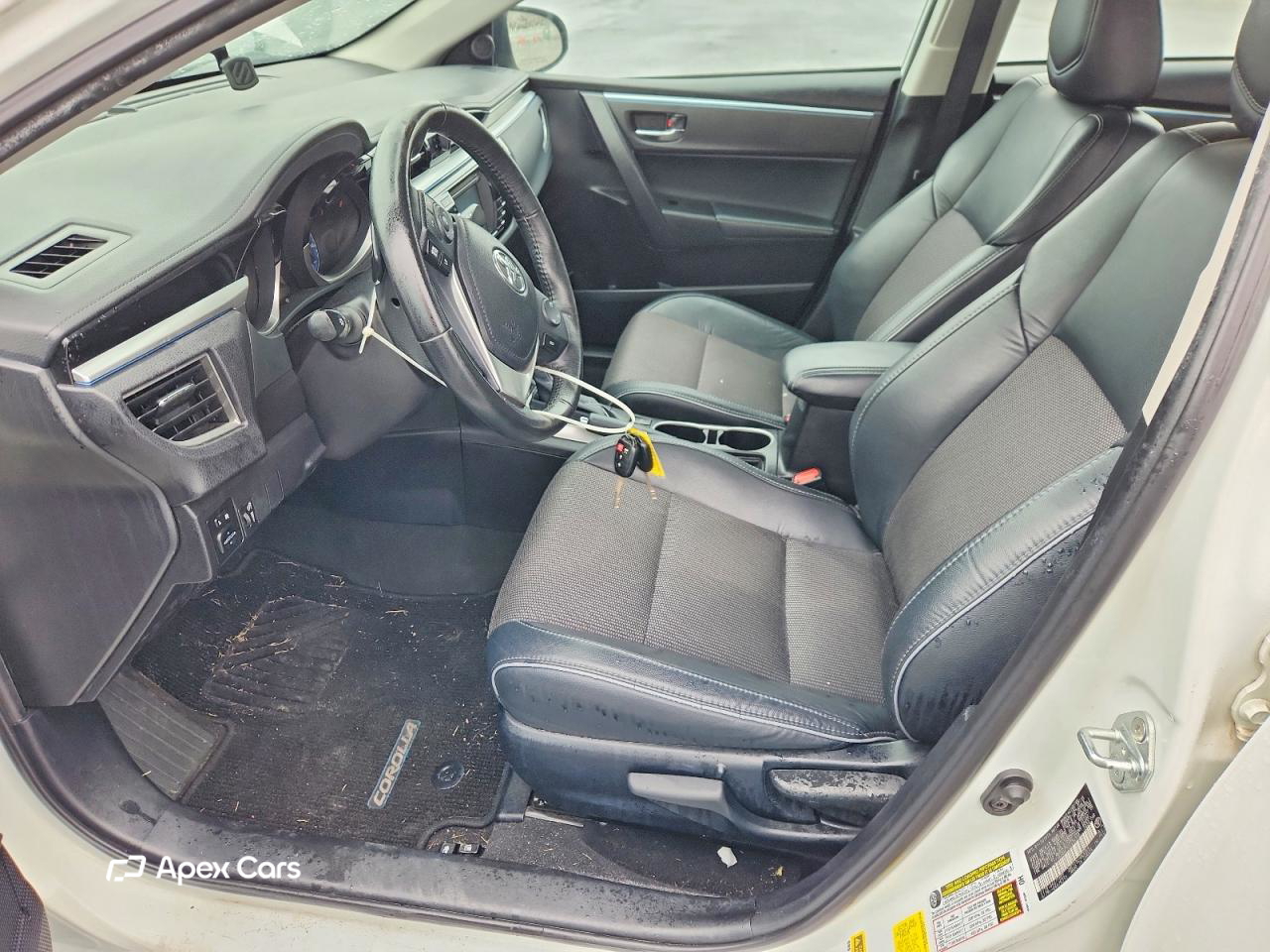Toyota Corolla 2015