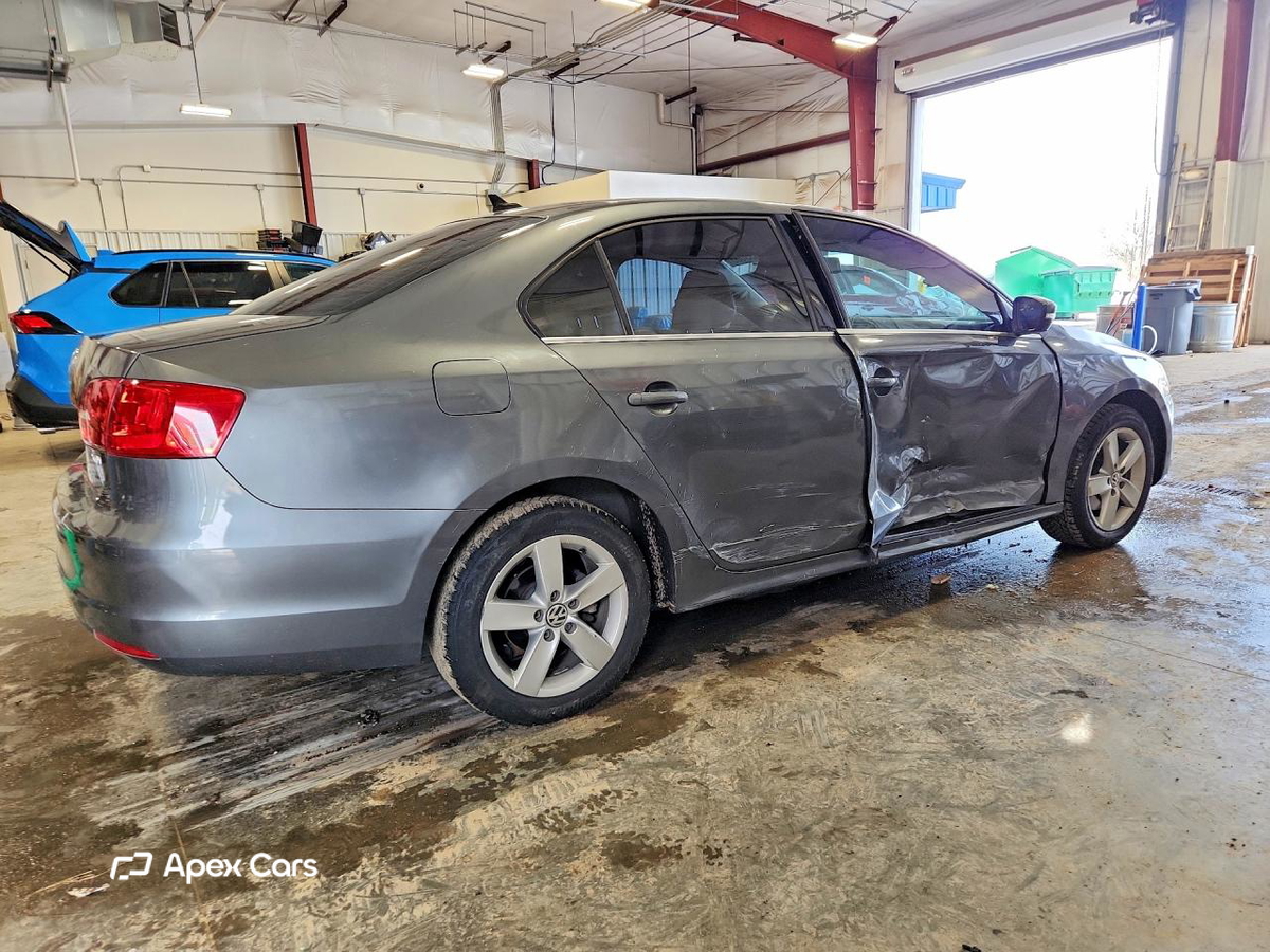 Volkswagen Jetta 2014