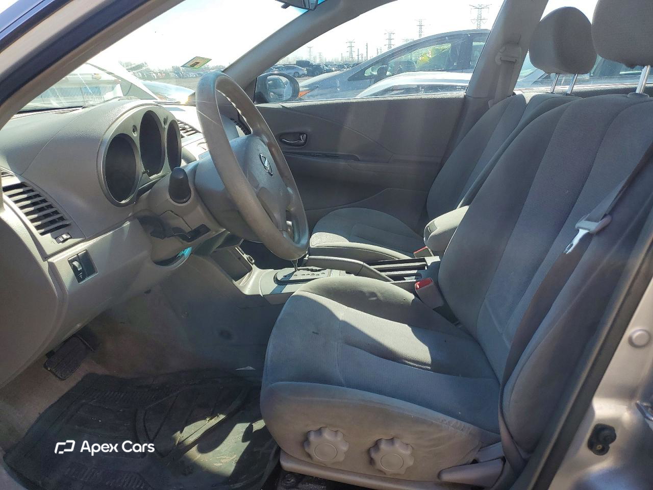 Nissan Altima 2004