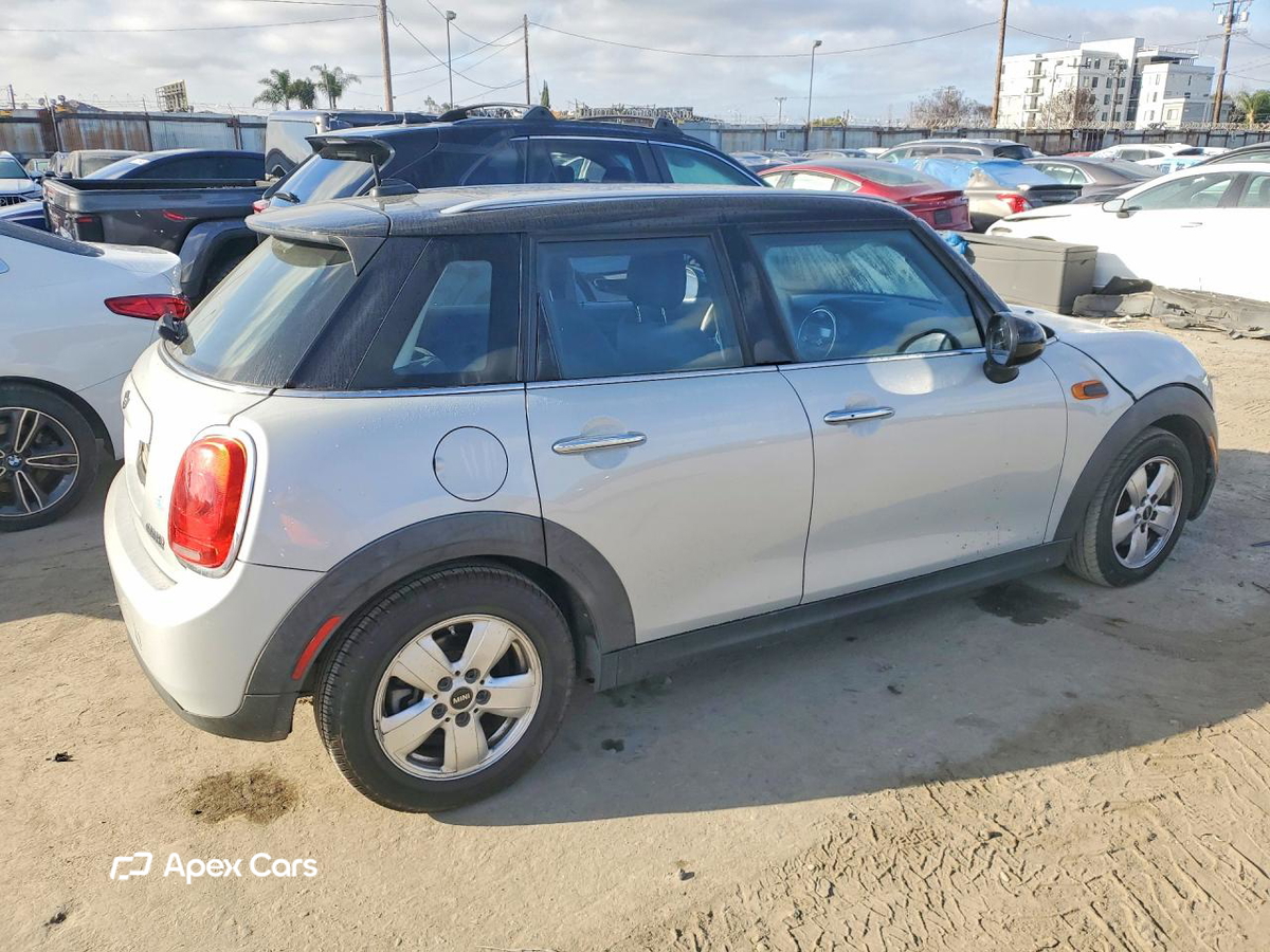MINI Cooper 2015