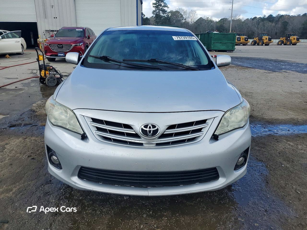 Toyota Corolla 2013