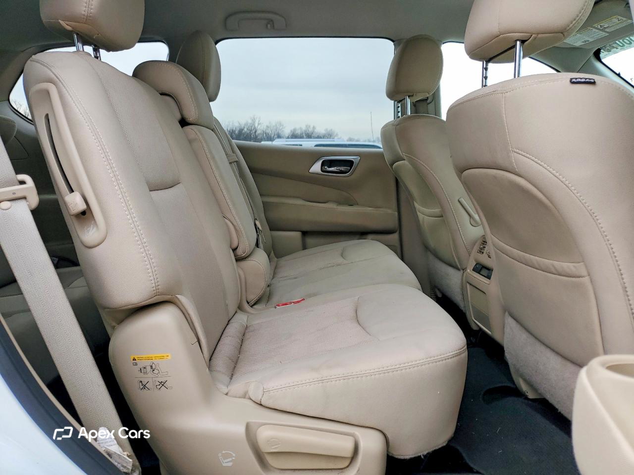 Nissan Pathfinder 2017