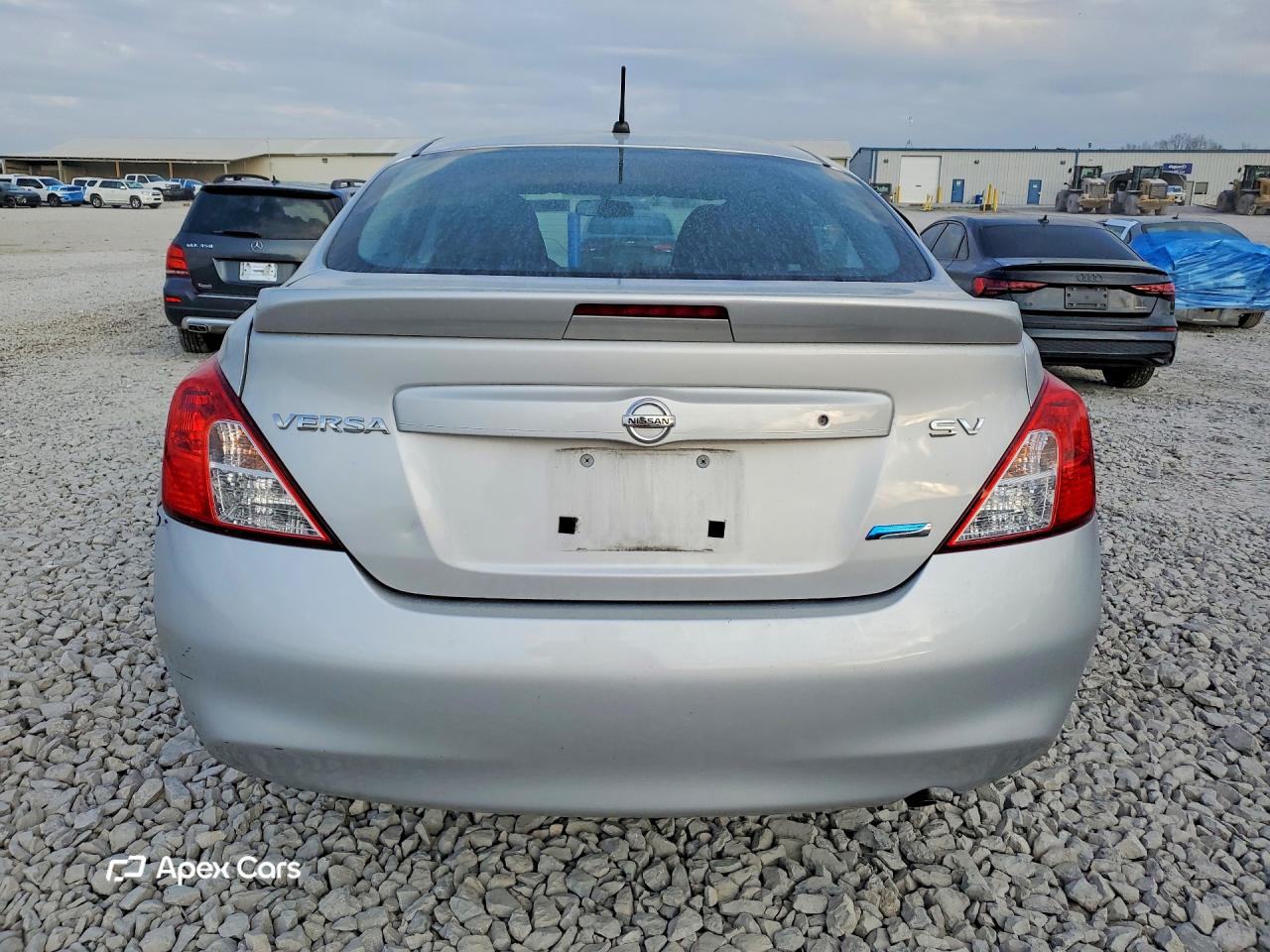 Nissan Versa 2013