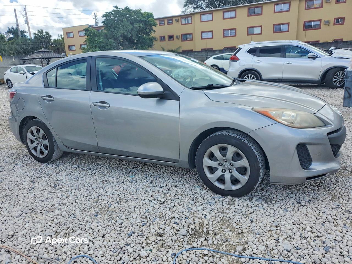 Mazda 3 2012