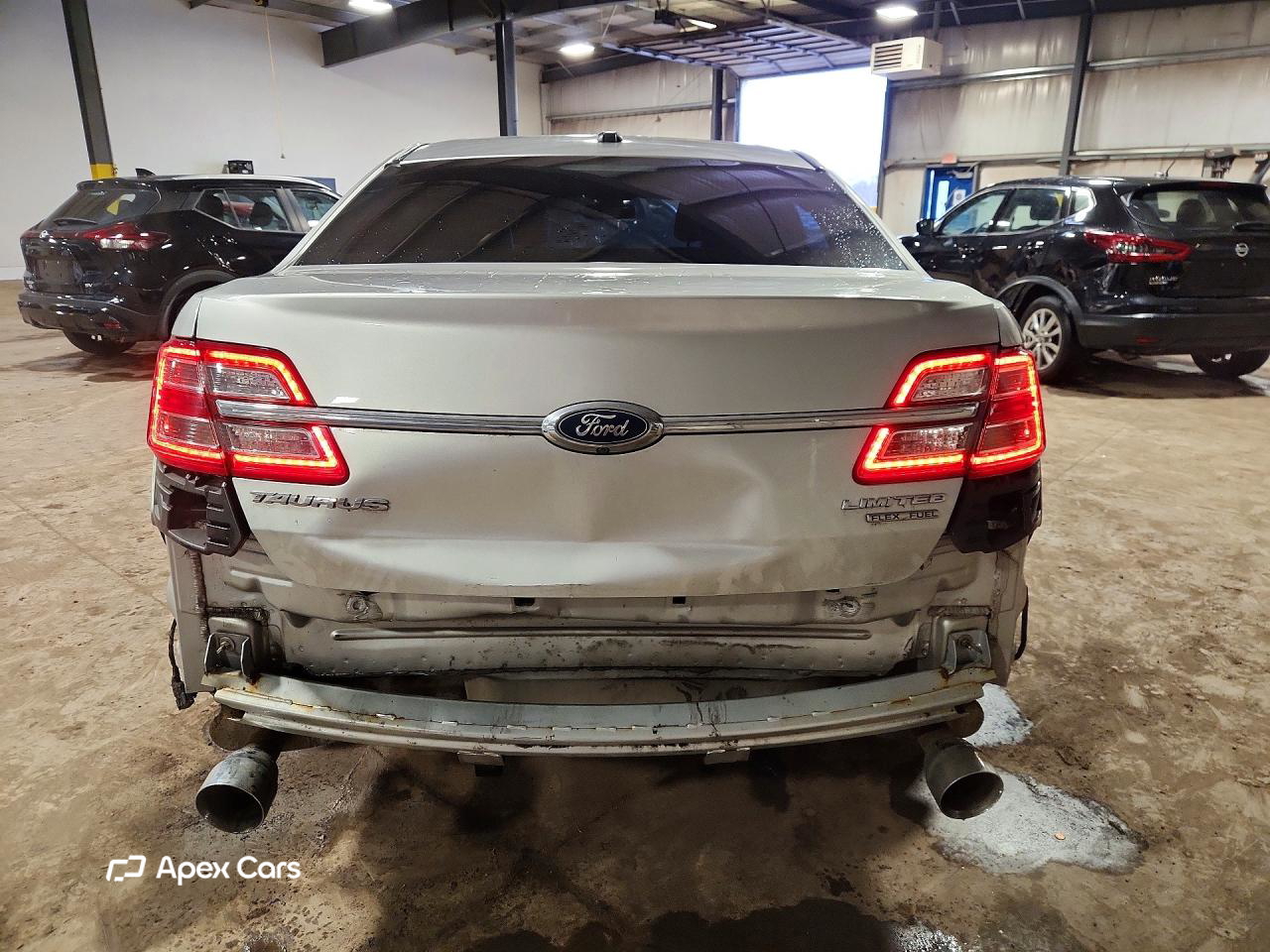 Ford Taurus 2018