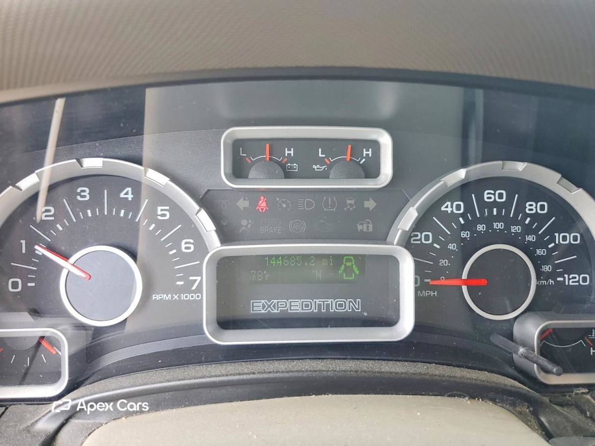Ford Expedition 2011