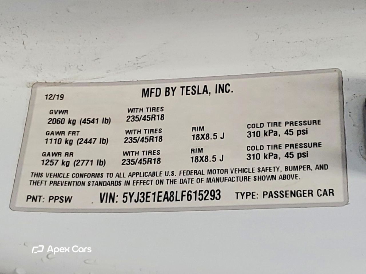 Tesla Model 3 2020