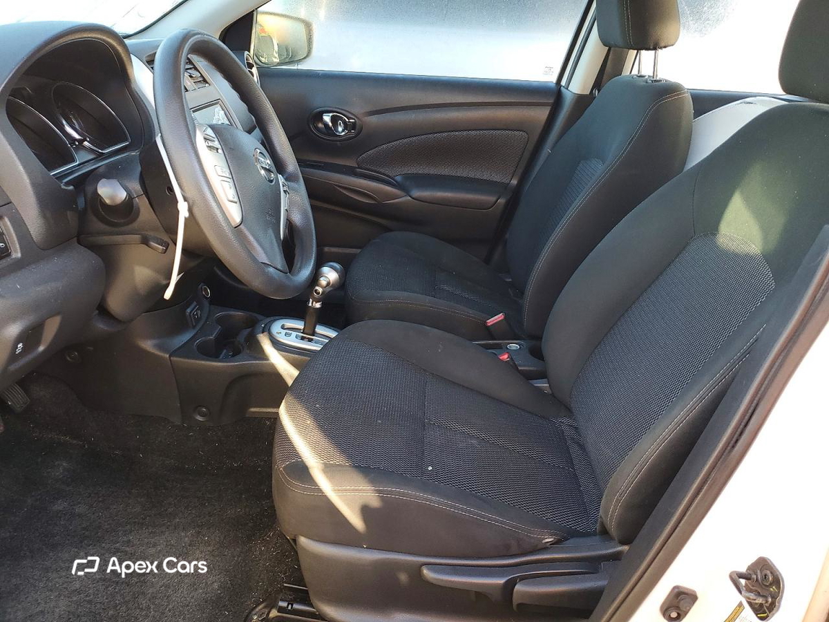 Nissan Versa 2019