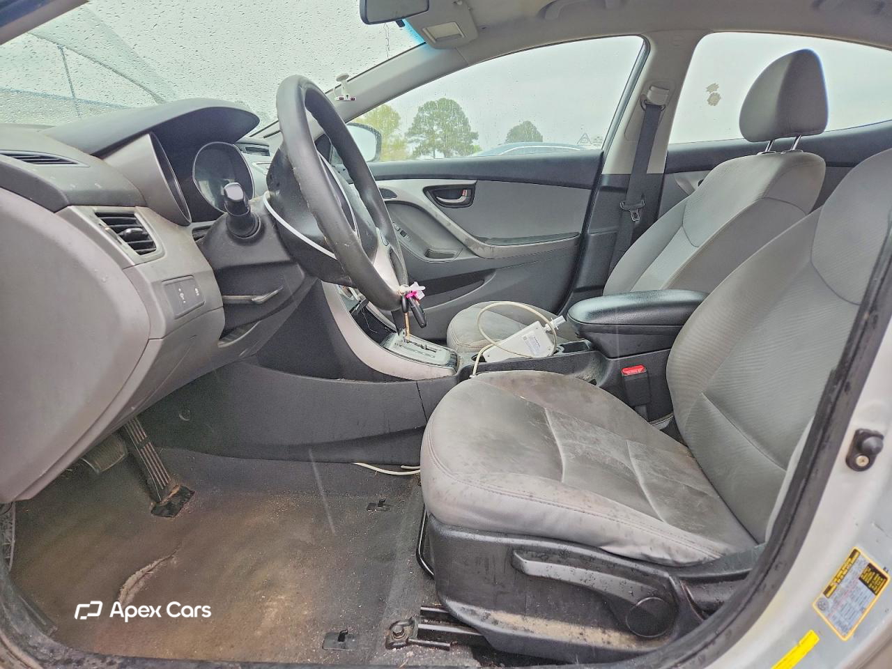 Hyundai Elantra 2011