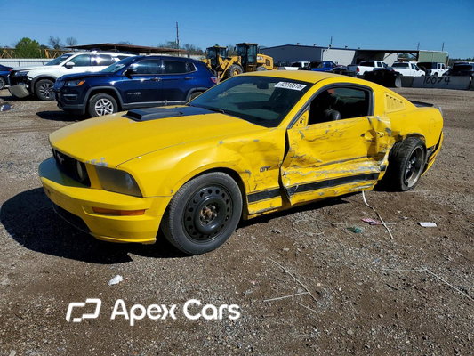 Ford Mustang 2006 - Image 1 of 14