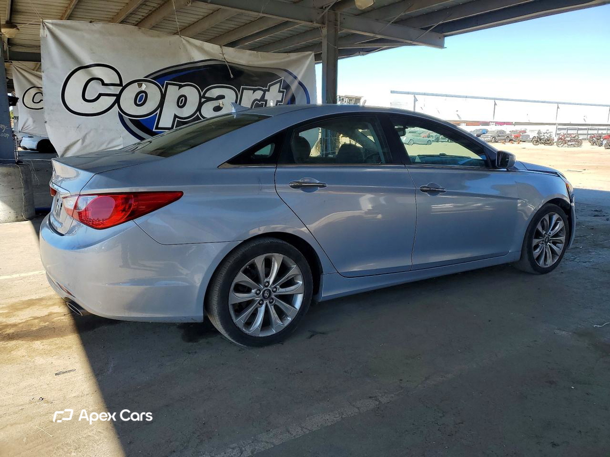 Hyundai Sonata 2011