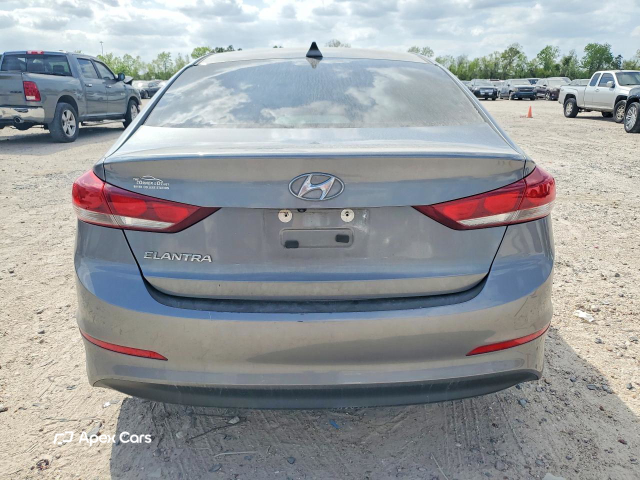 Hyundai Elantra 2018