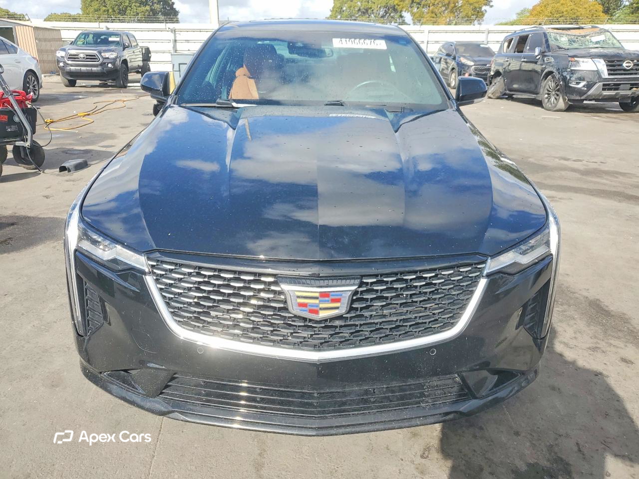 Cadillac CT4 2023