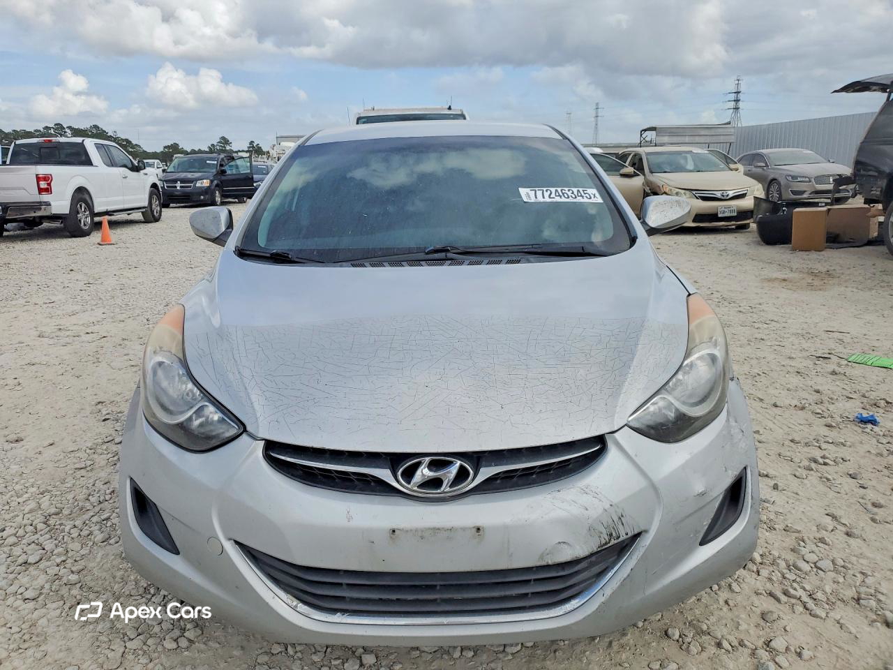 Hyundai Elantra 2012