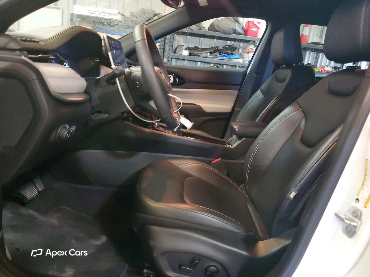 Jeep Compass 2025