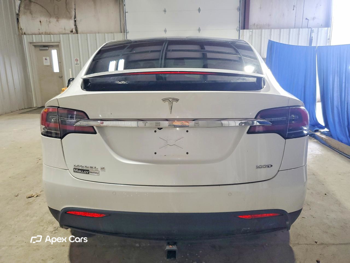 Tesla Model X 2017
